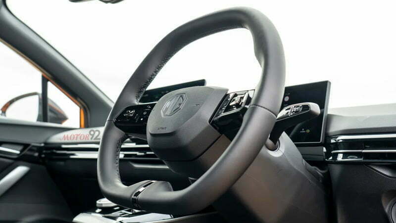 MG4 EV 2022 Steering View